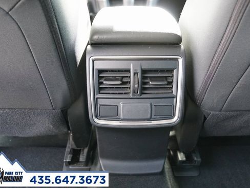 Used 2020 Subaru Forester Premium image 30