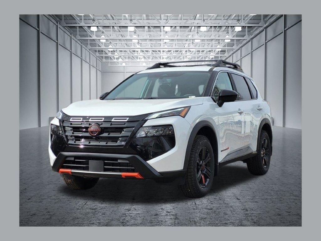 Used 2026 Nissan Rogue SV AWD/4WD image 1