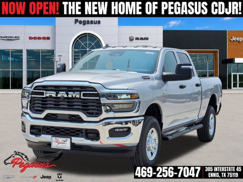 New 2026 RAM 2500 Tradesman AWD/4WD image 2