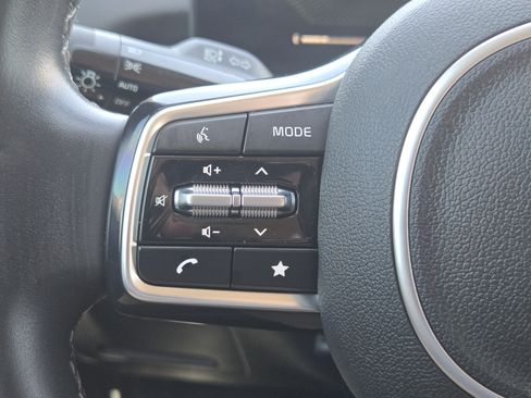 Used 2025 Kia Sorento S w/ Panoramic Sunroof Package FWD image 28