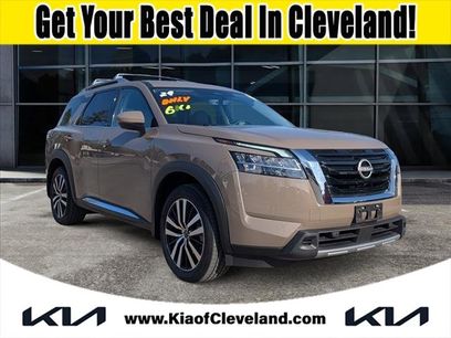 Used 2024 Nissan Pathfinder Platinum w/ Cargo Package