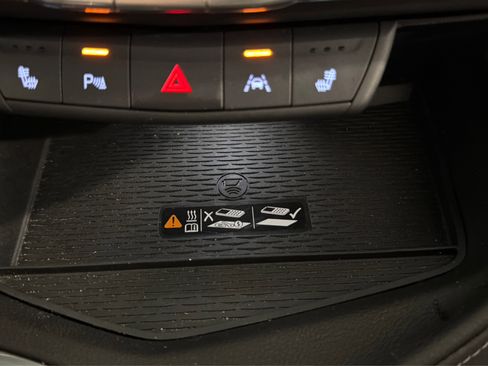Used 2022 Cadillac CT4 Luxury w/ Sun And Sound Package AWD/4WD image 34
