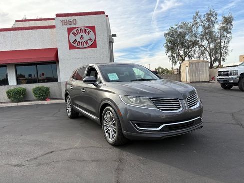 Used 2017 Lincoln MKX Reserve image 2