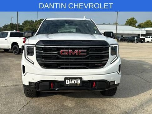Used 2025 GMC Sierra 1500 AT4 AWD/4WD image 2