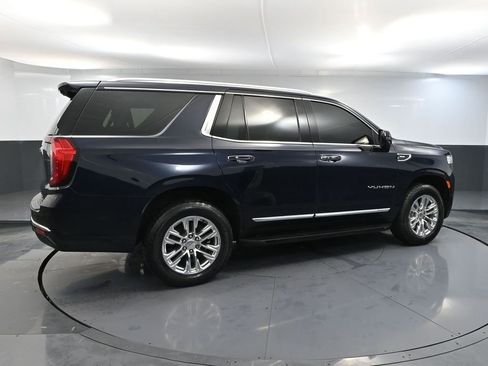 Used 2021 GMC Yukon SLT w/ SLT Luxury Plus Package AWD/4WD image 6