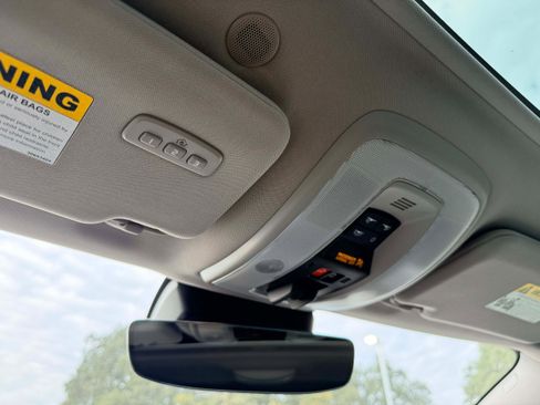 Used 2017 Volvo S60 T5 Dynamic w/ Vision Package image 25