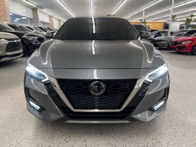 Used 2023 Nissan Sentra SR w/ SR Premium Package FWD image 3