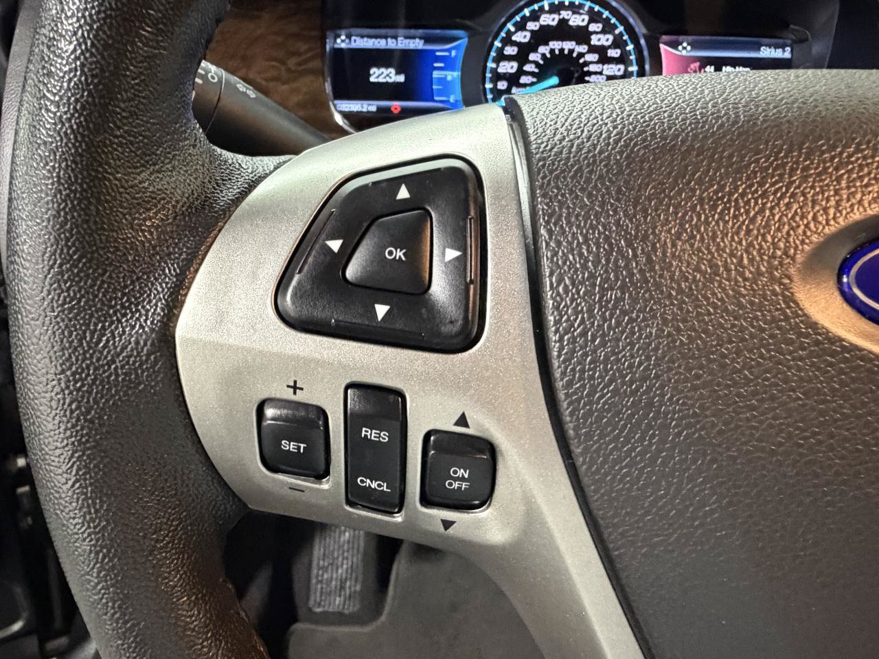 Used 2019 Ford Taurus Limited AWD/4WD image 34