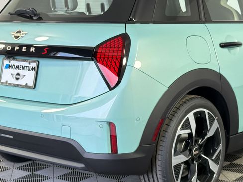 New 2026 MINI Cooper S FWD image 12