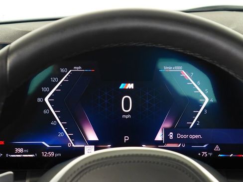 Used 2023 BMW 330i Sedan w/ M Sport Package image 28