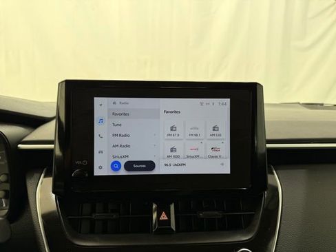 Used 2024 Toyota Corolla LE image 31