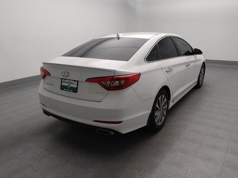 Used 2015 Hyundai Sonata Sport w/ Option Group 03 FWD image 7