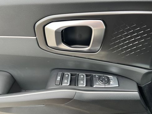 New 2026 Kia Sorento EX image 17