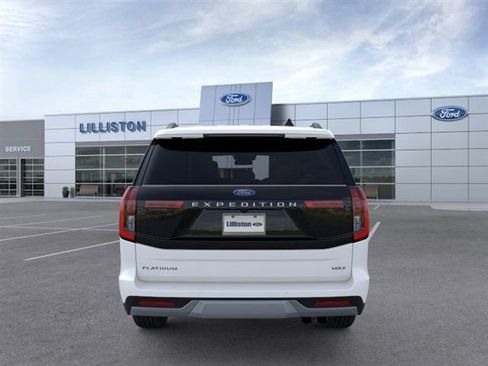 New 2026 Ford Expedition Max Platinum image 5