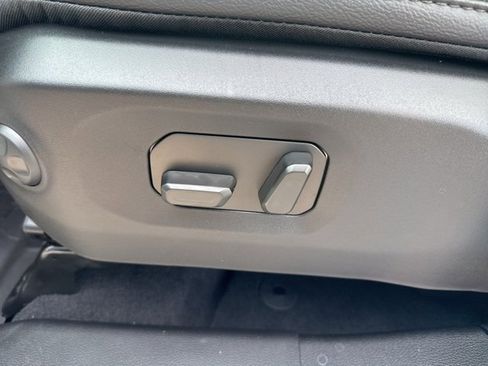 New 2025 Jeep Wrangler Sahara image 25