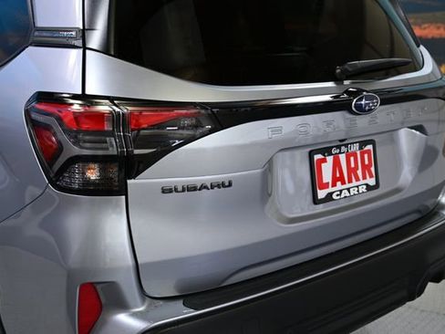 Used 2025 Subaru Forester Limited image 17