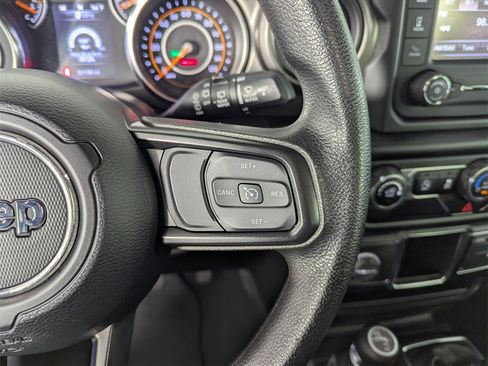 Used 2021 Jeep Wrangler Unlimited Sport image 20