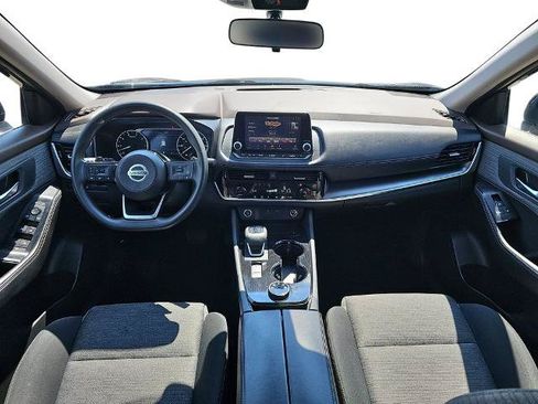 Used 2021 Nissan Rogue SV AWD/4WD image 9