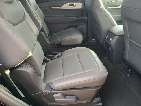 New 2026 Ford Explorer Active AWD/4WD image 24