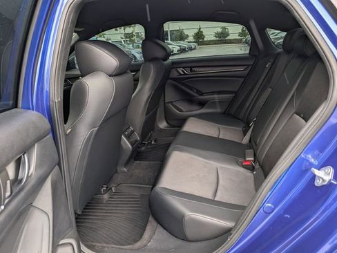 Used 2022 Honda Accord Sport image 11