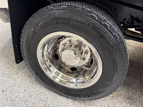 Used 2018 Ford F550 4x4 SuperCab Super Duty image 48
