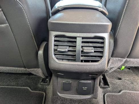 Used 2015 Ford Fusion Energi Titanium FWD image 7