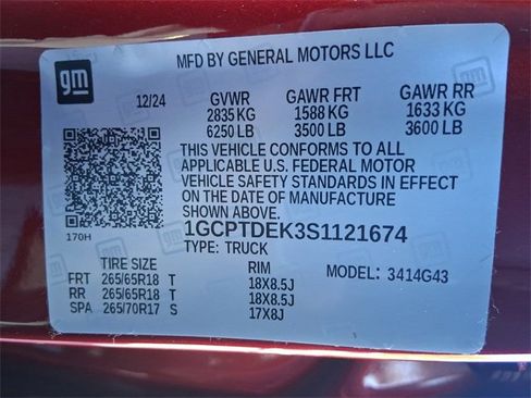 Used 2025 Chevrolet Colorado Z71 w/ Technology Package image 18