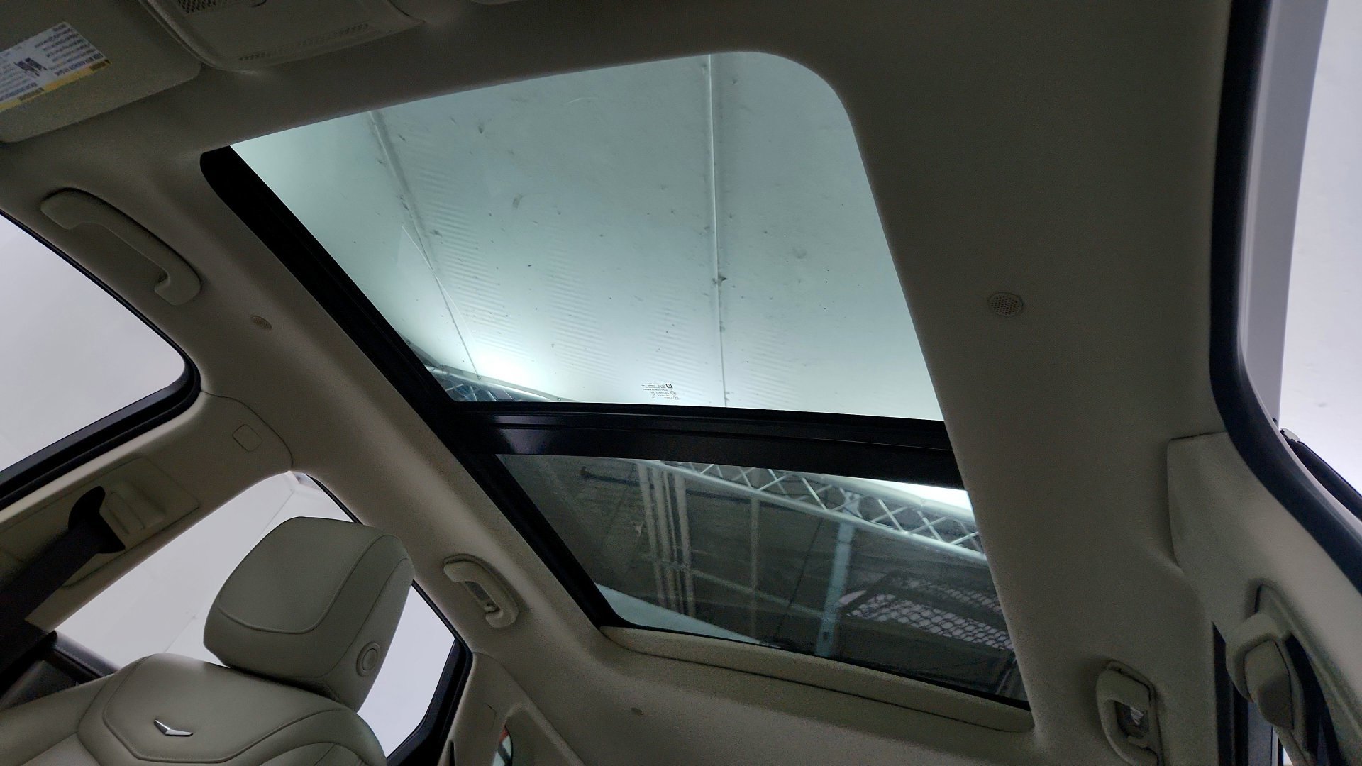 Used 2023 Cadillac XT5 Premium Luxury FWD image 22