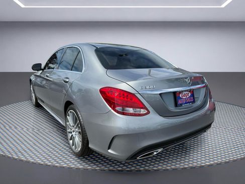 Used 2016 Mercedes-Benz C 300 4MATIC Sedan image 4