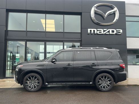 Used 2022 Nissan Armada Platinum w/ Captain's Chairs Package image 24