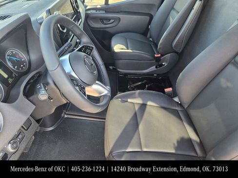 New 2024 Mercedes-Benz eSprinter 170 Cargo image 13
