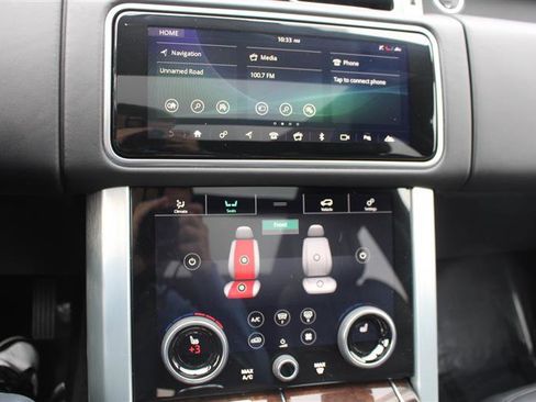 Used 2020 Land Rover Range Rover HSE image 26