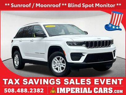 Used 2023 Jeep Grand Cherokee Laredo w/ Luxury Tech Group I
