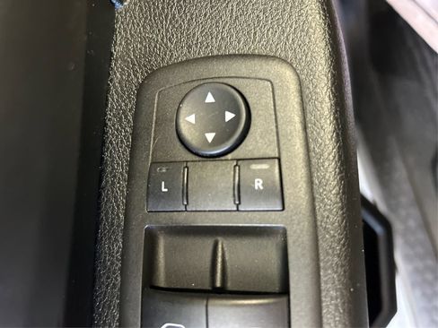 Used 2022 RAM 2500 Tradesman AWD/4WD image 32