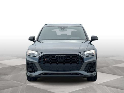 Used 2023 Audi SQ5 Premium Plus w/ Premium Plus Package AWD/4WD image 3