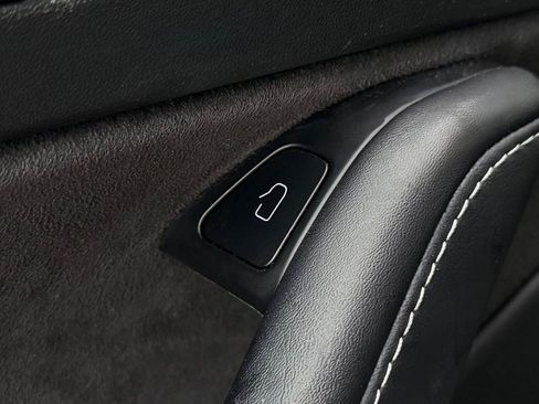 Used 2023 Tesla Model 3 Standard Range image 17