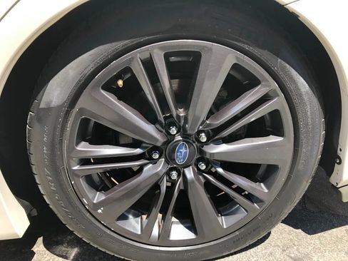 Used 2015 Subaru WRX AWD/4WD image 9