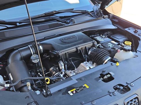 Used 2023 Jeep Compass Trailhawk w/ Trailhawk Elite Group image 15