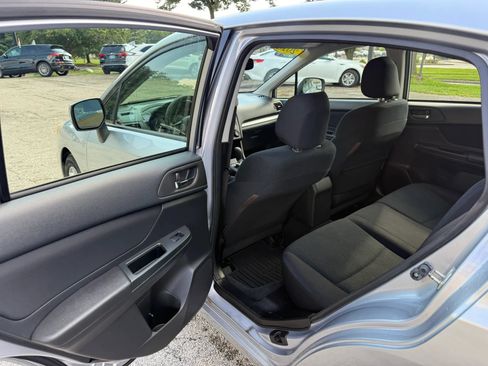 Used 2013 Subaru Impreza 2.0i Premium w/ All-Weather Pkg AWD/4WD image 11