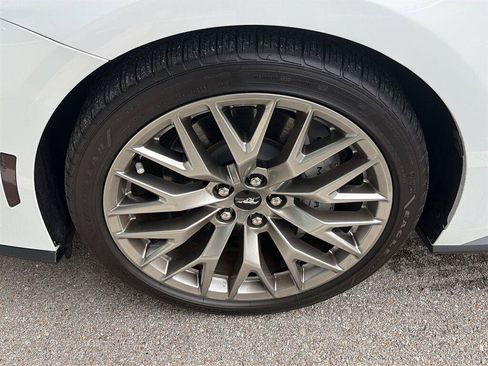 Used 2025 Ford Mustang GT Premium RWD image 11