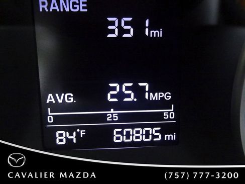Used 2018 Hyundai Elantra SE FWD image 19