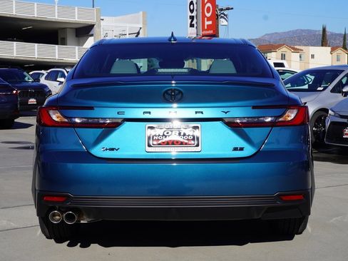 New 2026 Toyota Camry SE image 5