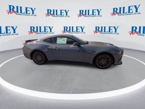 New 2025 Ford Mustang GT Premium w/ GT Performance Package image 9