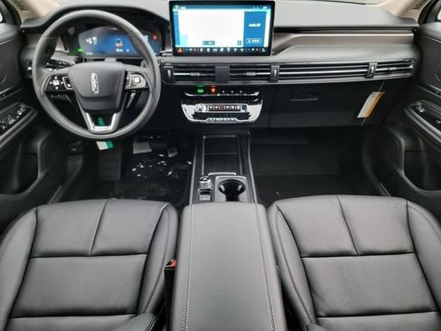 New 2026 Lincoln Corsair Grand Touring AWD/4WD image 25