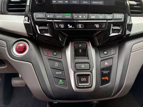 Used 2023 Honda Odyssey EX-L image 18