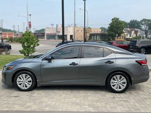 Used 2024 Nissan Sentra S FWD image 6