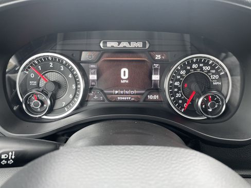 Used 2023 RAM 1500 Laramie image 11