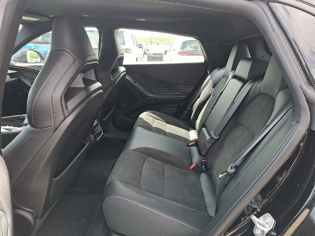 New 2026 Dodge Charger R/T w/ Performance Handling Group AWD/4WD image 5