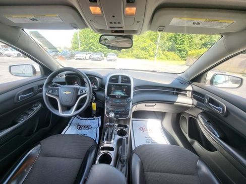 Used 2014 Chevrolet Malibu LT w/ Power Convenience Package FWD image 13