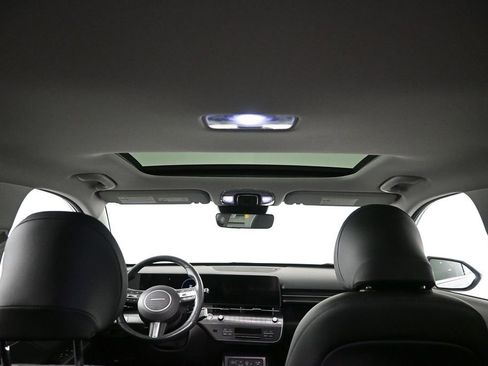 Used 2024 Hyundai Kona Limited image 20